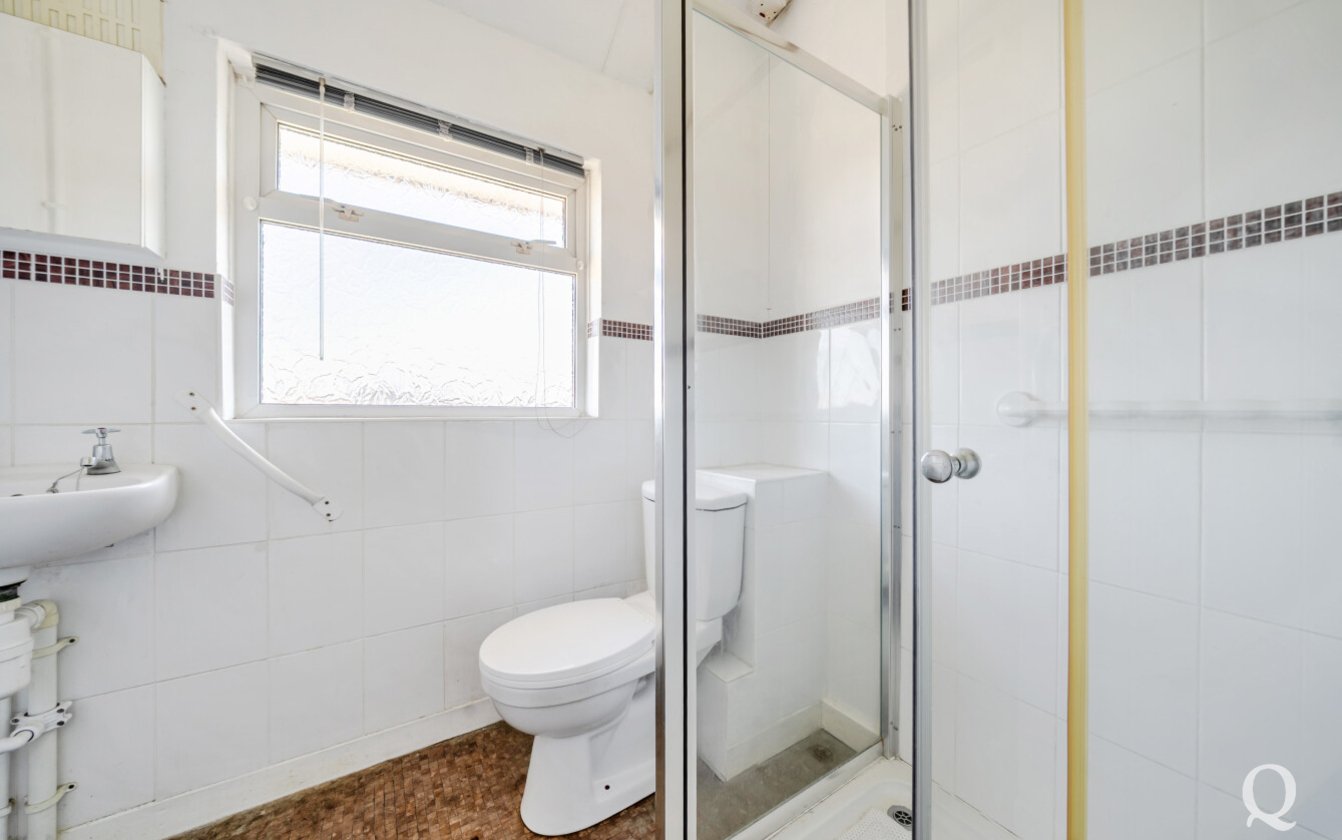 Langley Road, Sittingbourne, Kent, ME10, 10578, image-6 - Quealy & Co