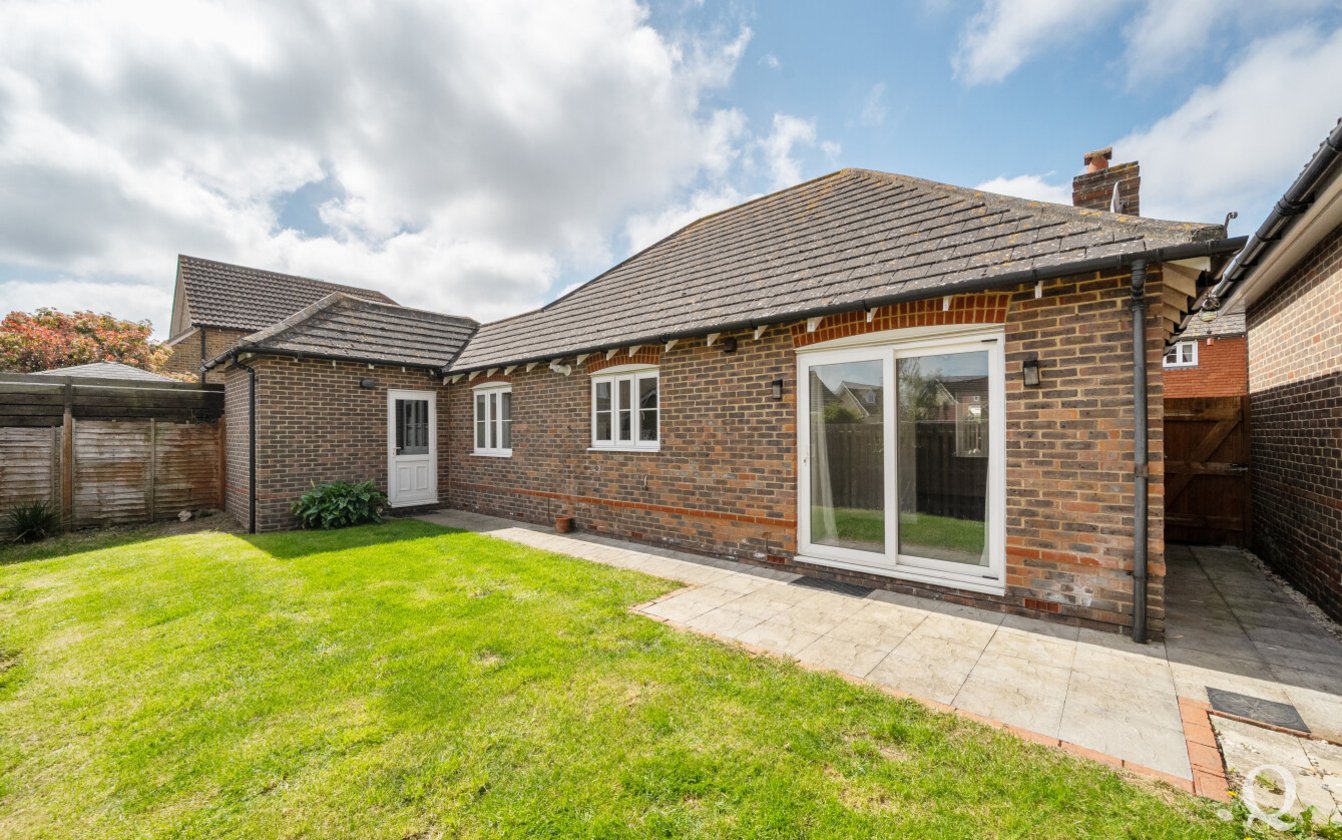 Sharfleet Crescent, Iwade, Sittingbourne, Kent, ME9, 10590, image-3 - Quealy & Co