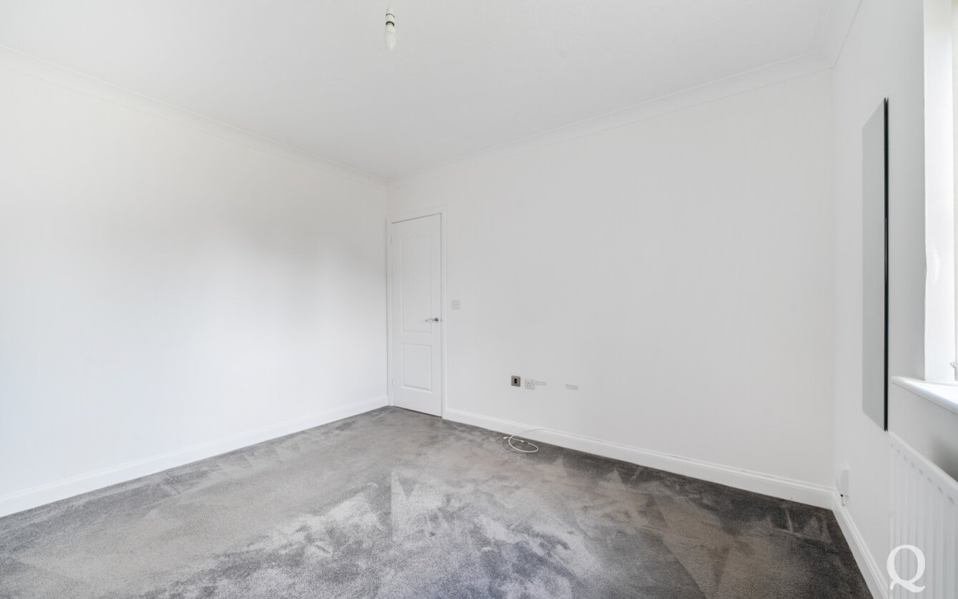 Sharfleet Crescent, Iwade, Sittingbourne, Kent, ME9, 10590, image-20 - Quealy & Co