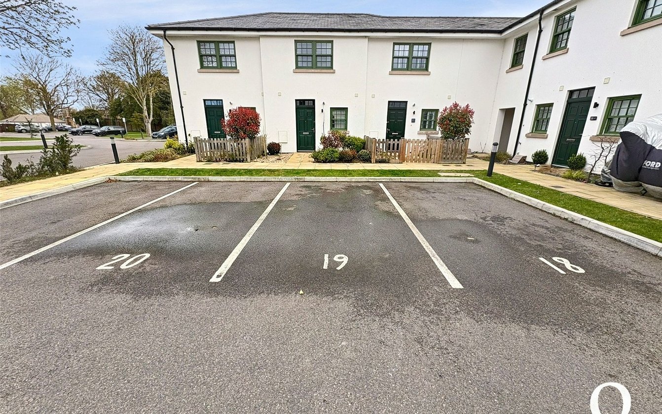 Halfway Road, Minster on Sea, Sheerness, Kent, ME12, 10611, image-8 - Quealy & Co