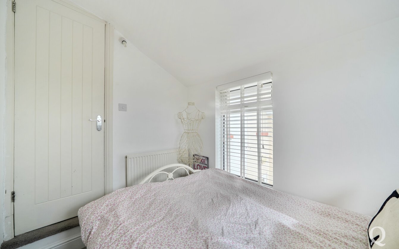Breach Lane, Lower Halstow, Sittingbourne, Kent, ME9, 10617, image-17 - Quealy & Co