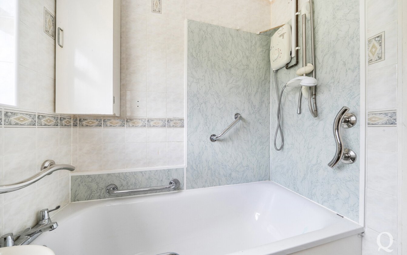 Gordon Close, Sittingbourne, Kent, ME10, 10671, image-18 - Quealy & Co