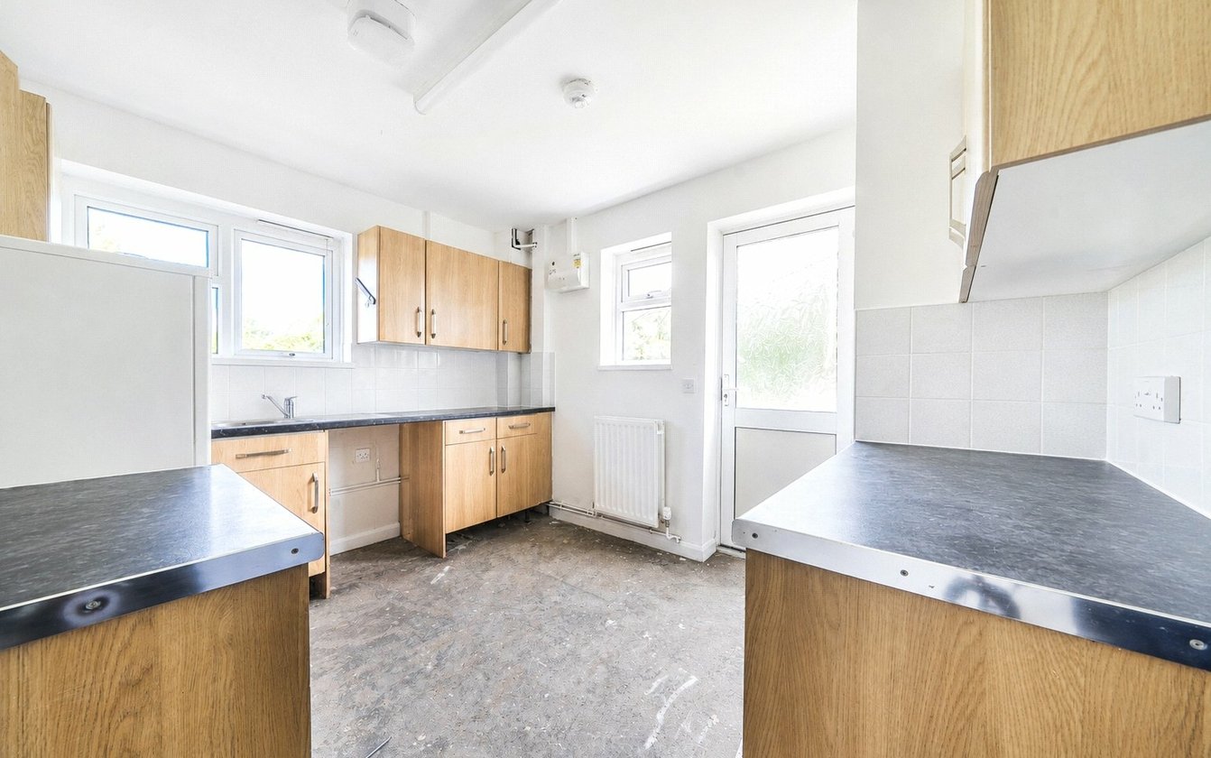 Gordon Close, Sittingbourne, Kent, ME10, 10671, image-3 - Quealy & Co