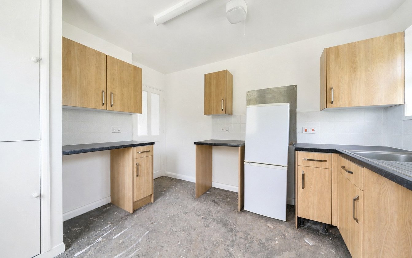 Gordon Close, Sittingbourne, Kent, ME10, 10671, image-11 - Quealy & Co