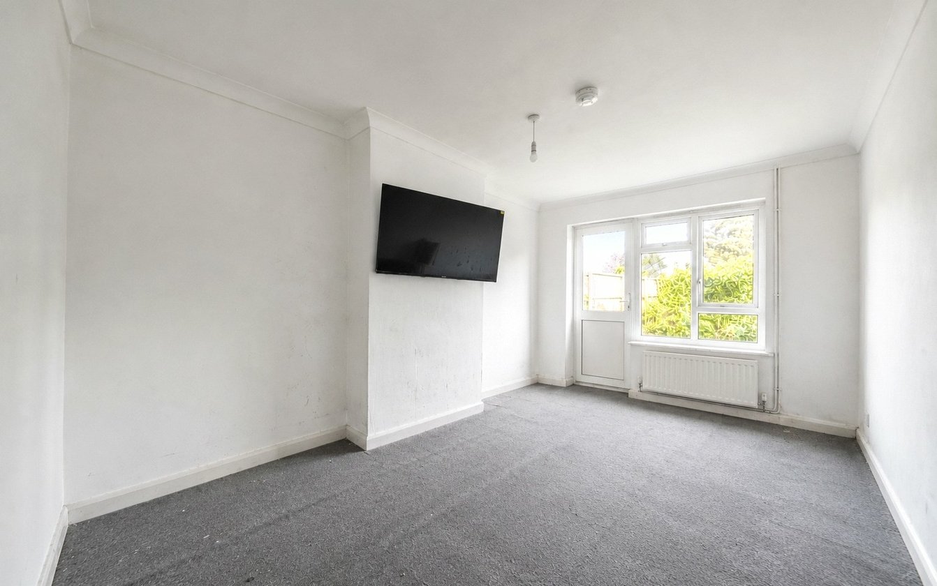 Gordon Close, Sittingbourne, Kent, ME10, 10671, image-2 - Quealy & Co