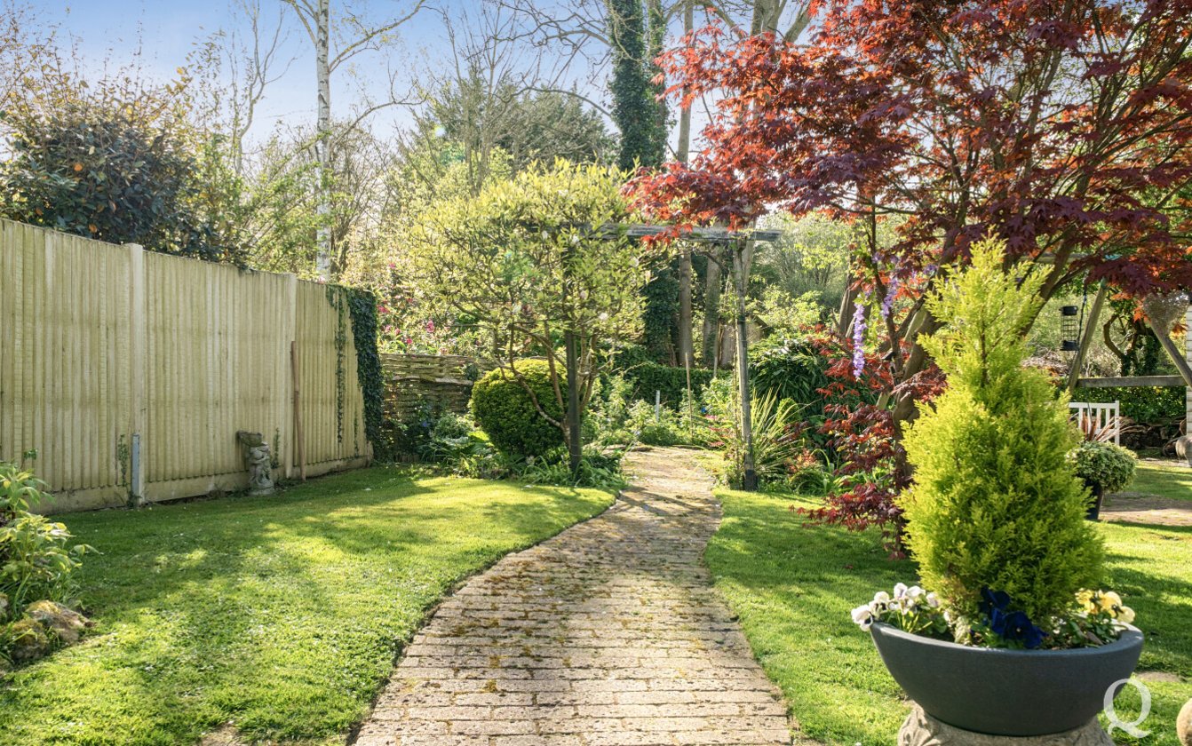 Brownings Orchard, Rodmersham, Sittingbourne, Kent, ME9, 10700, image-23 - Quealy & Co