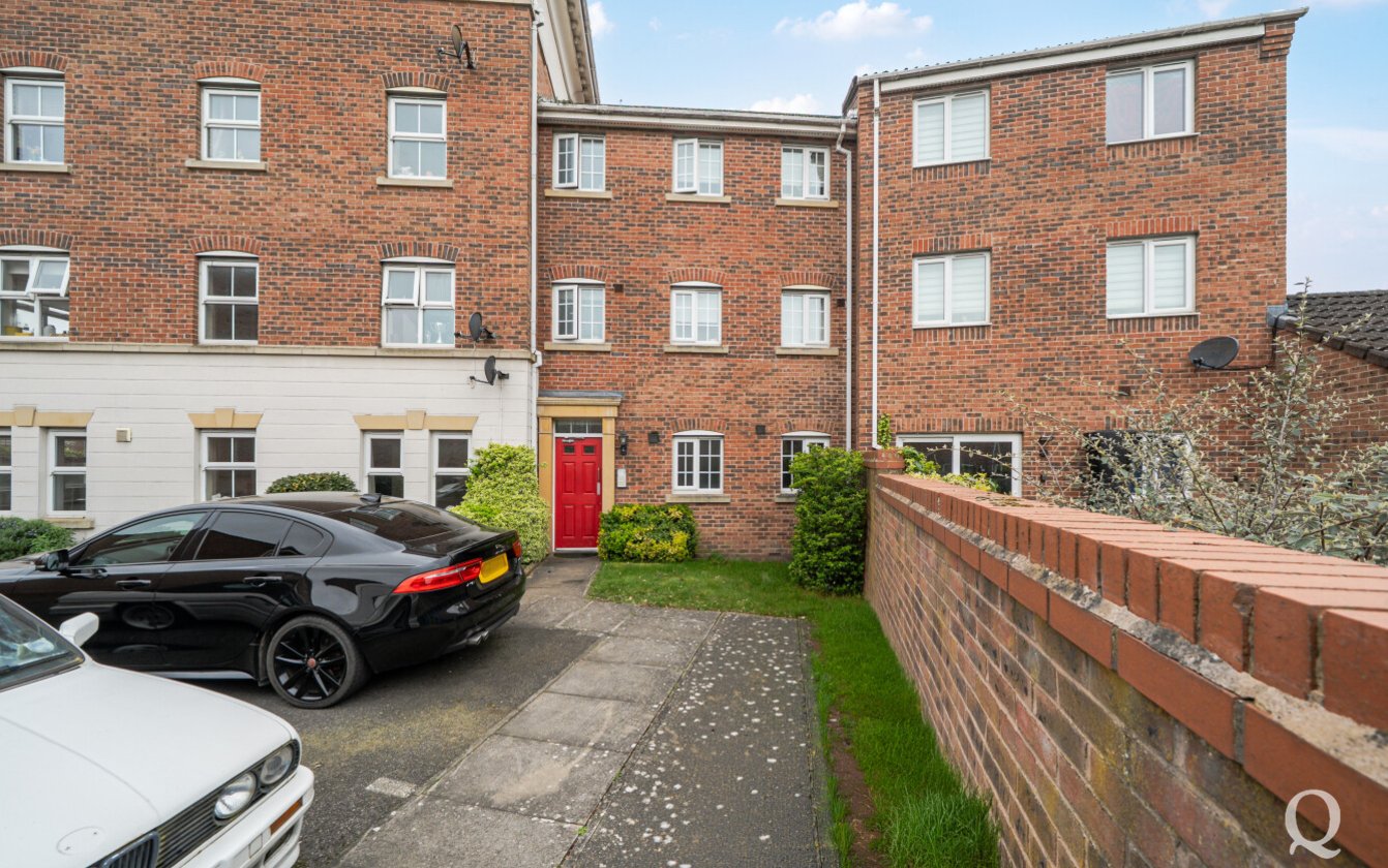 Amethyst Drive, Sittingbourne, Kent, ME10, 10703, image-15 - Quealy & Co