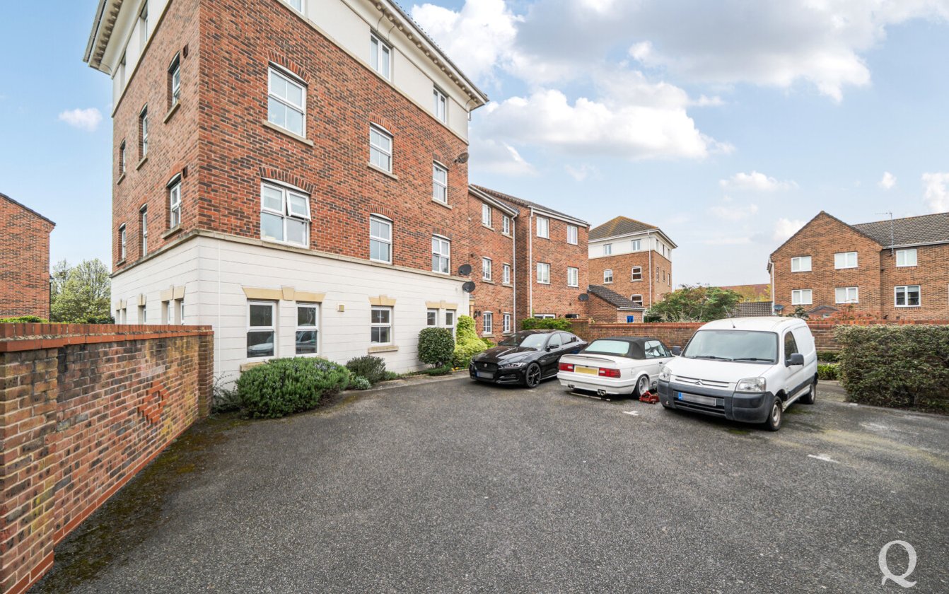 Amethyst Drive, Sittingbourne, Kent, ME10, 10703, image-12 - Quealy & Co