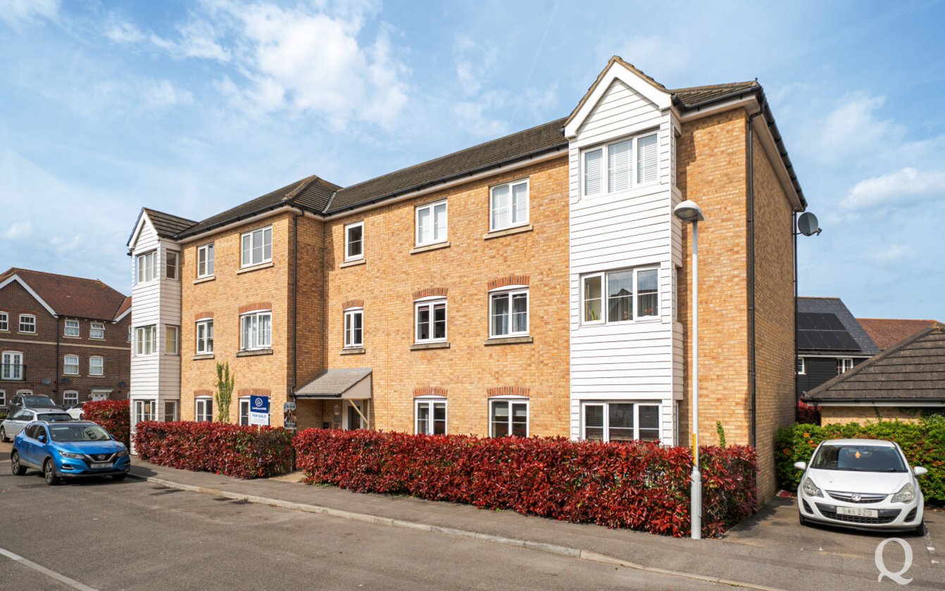 Easton Drive, Sittingbourne, Kent, ME10, 10751, image-1 - Quealy & Co