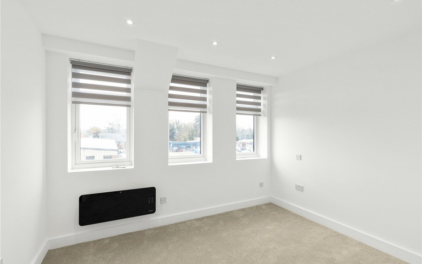 London Road, Sittingbourne, Kent, ME10, 10798, image-4 - Quealy & Co