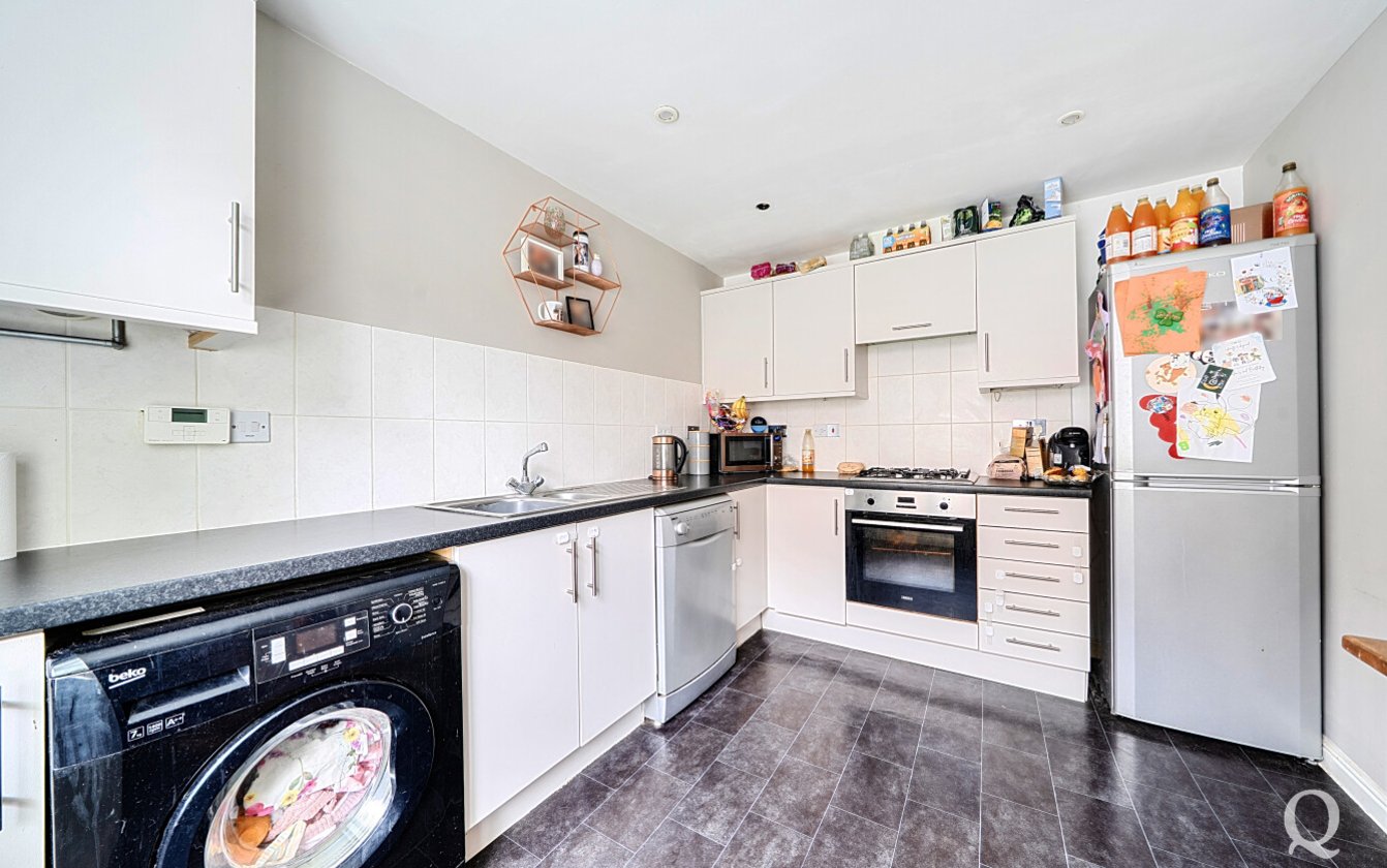 Freeman Drive, Sittingbourne, Kent, ME10, 10800, image-8 - Quealy & Co