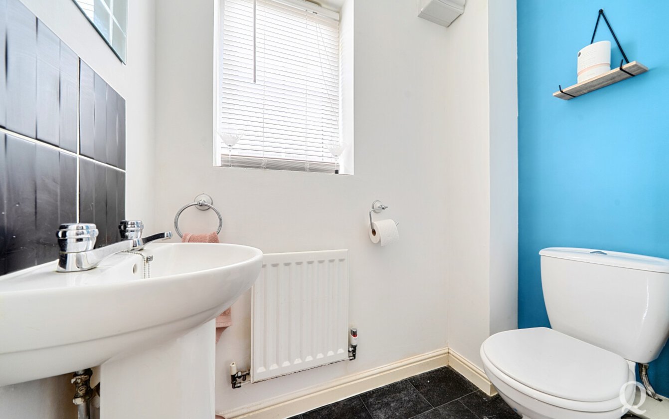 Freeman Drive, Sittingbourne, Kent, ME10, 10800, image-11 - Quealy & Co