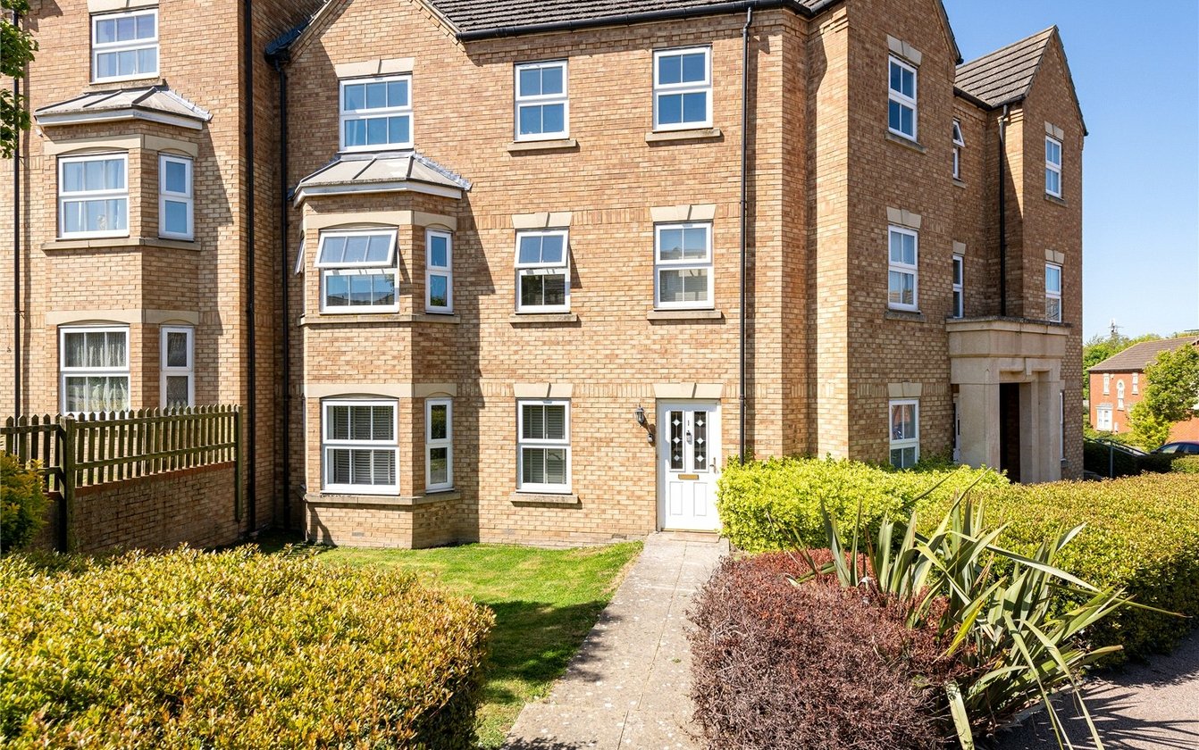 Premier Way, Kemsley, Sittingbourne, Kent, ME10, 10801, image-1 - Quealy & Co