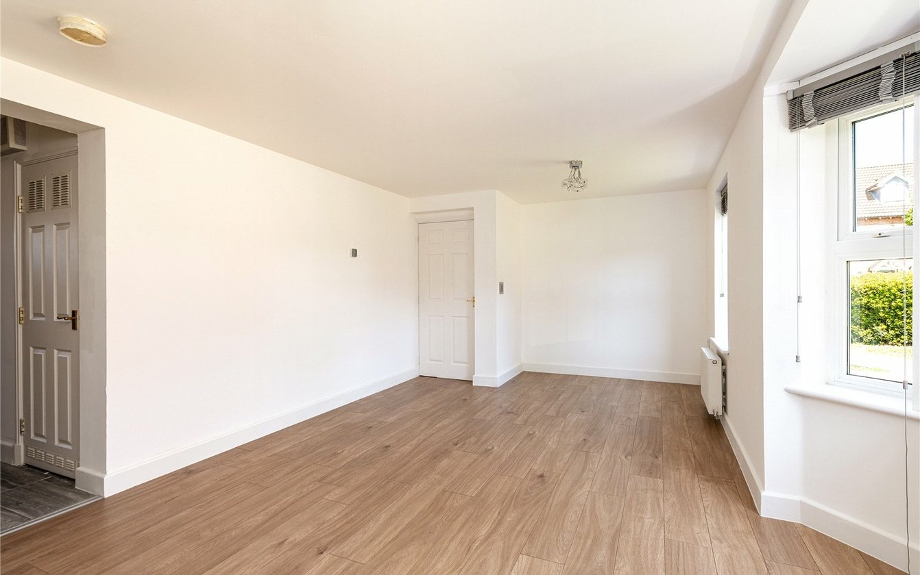 Premier Way, Kemsley, Sittingbourne, Kent, ME10, 10801, image-6 - Quealy & Co