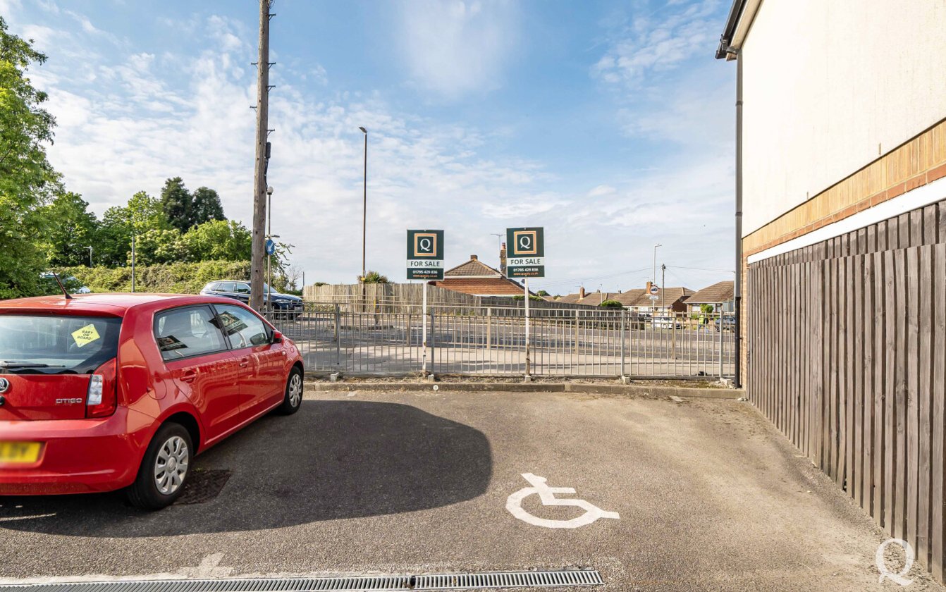 Hythe Road, Milton Regis, Sittingbourne, Kent, ME10, 10819, image-8 - Quealy & Co