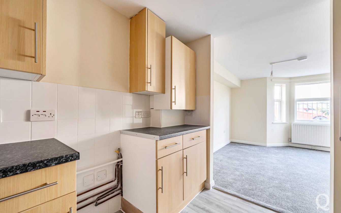 Hythe Road, Milton Regis, Sittingbourne, Kent, ME10, 10819, image-16 - Quealy & Co