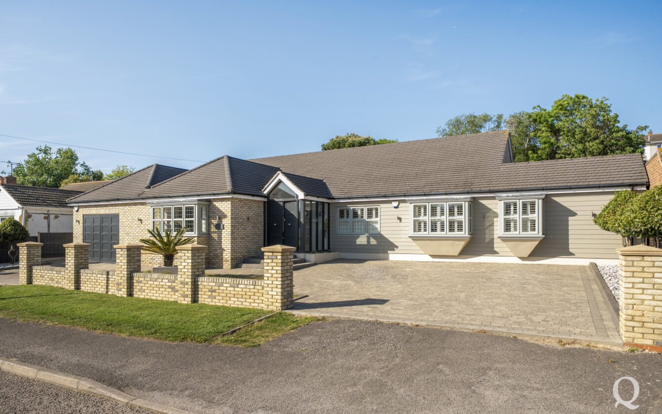 The Glen, Minster on Sea, Sheerness, Kent, ME12, 10832, image-1 - Quealy & Co