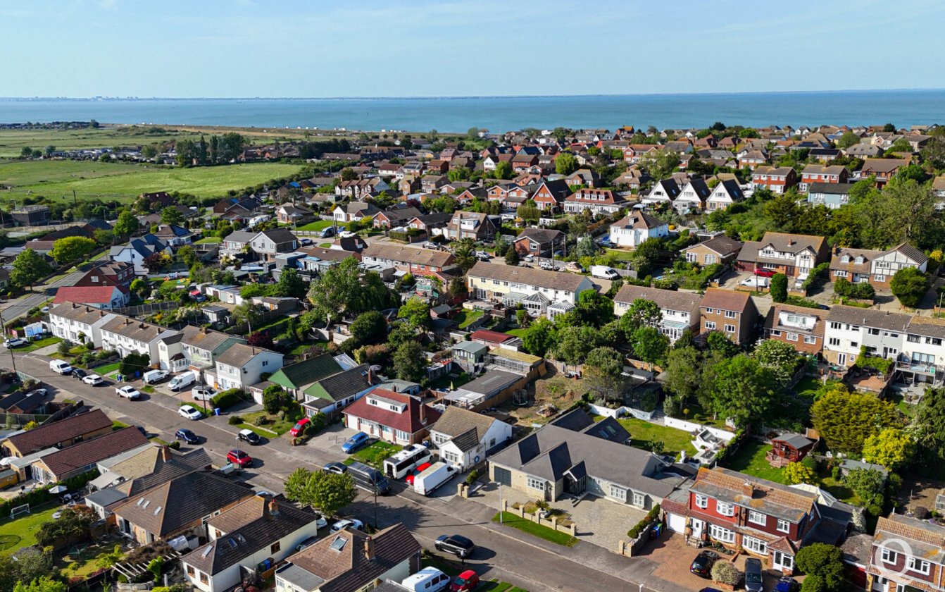 The Glen, Minster on Sea, Sheerness, Kent, ME12, 10832, image-55 - Quealy & Co