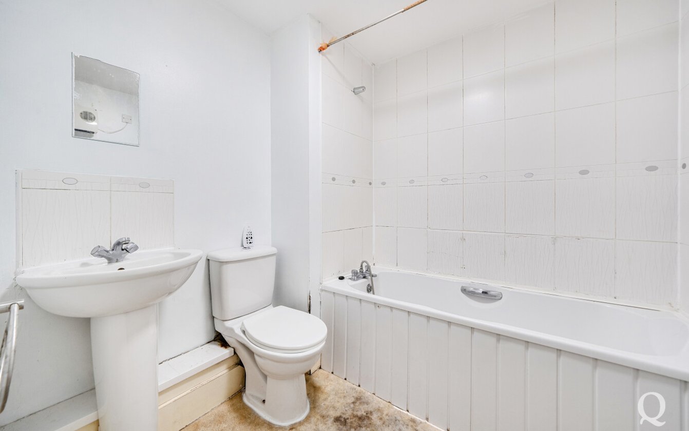 Amethyst Drive, Sittingbourne, Kent, ME10, 10834, image-13 - Quealy & Co