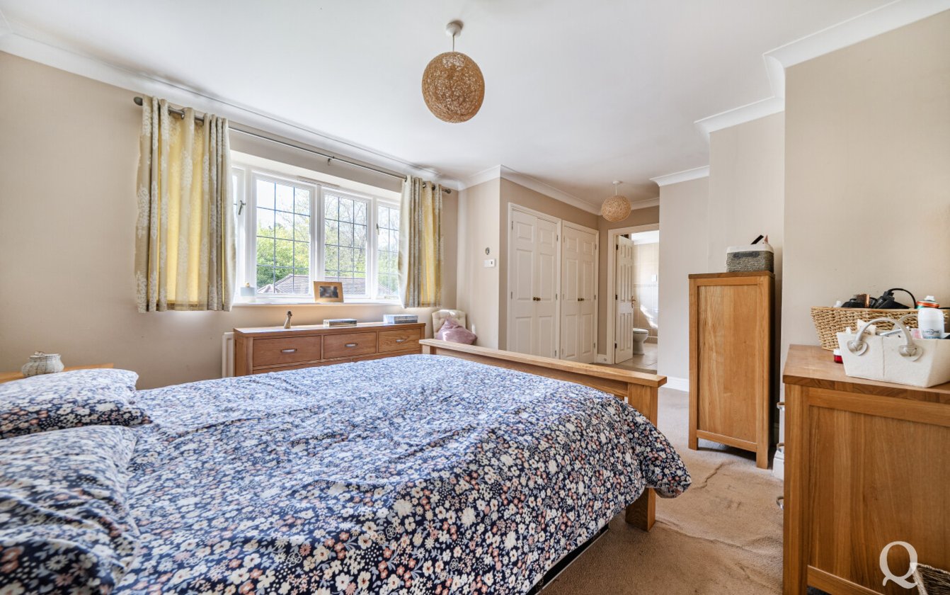 Brownings Orchard, Rodmersham, Sittingbourne, Kent, ME9, 10836, image-12 - Quealy & Co