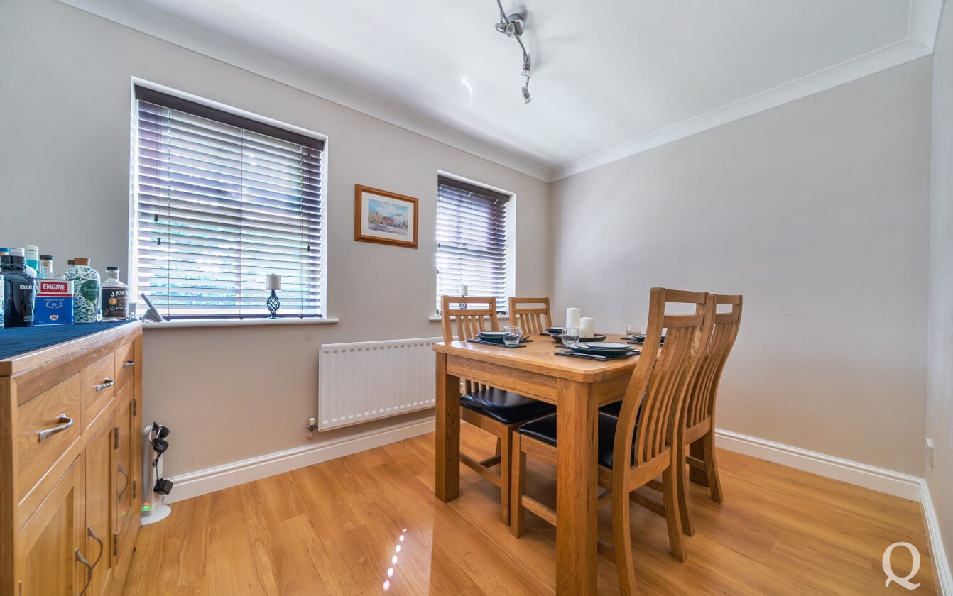 Eleanor Drive, Milton Regis, Sittingbourne, Kent, ME10, 10854, image-9 - Quealy & Co