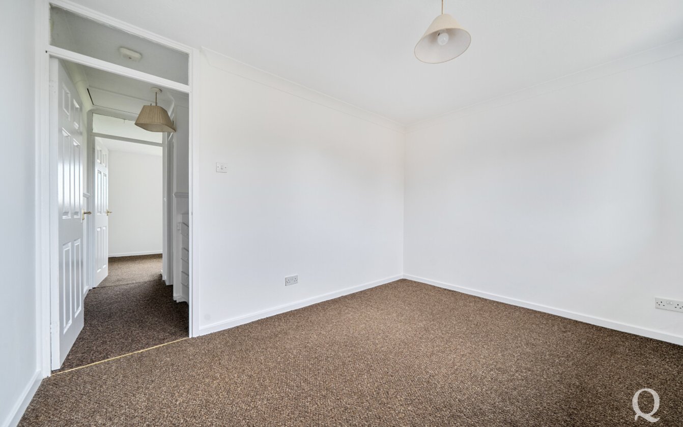 Foxgrove, Sittingbourne, Kent, ME10, 10939, image-14 - Quealy & Co