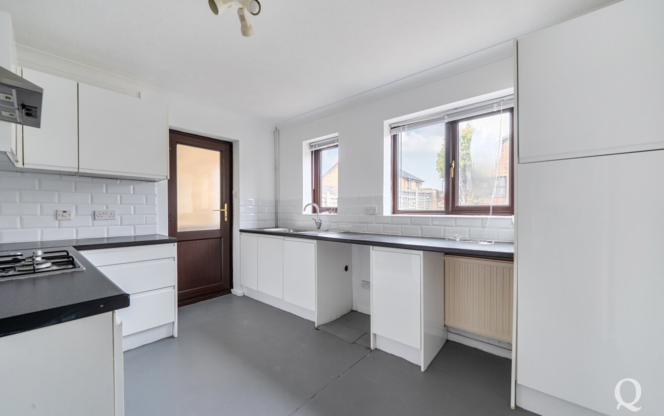 Foxgrove, Sittingbourne, Kent, ME10, 10939, image-2 - Quealy & Co