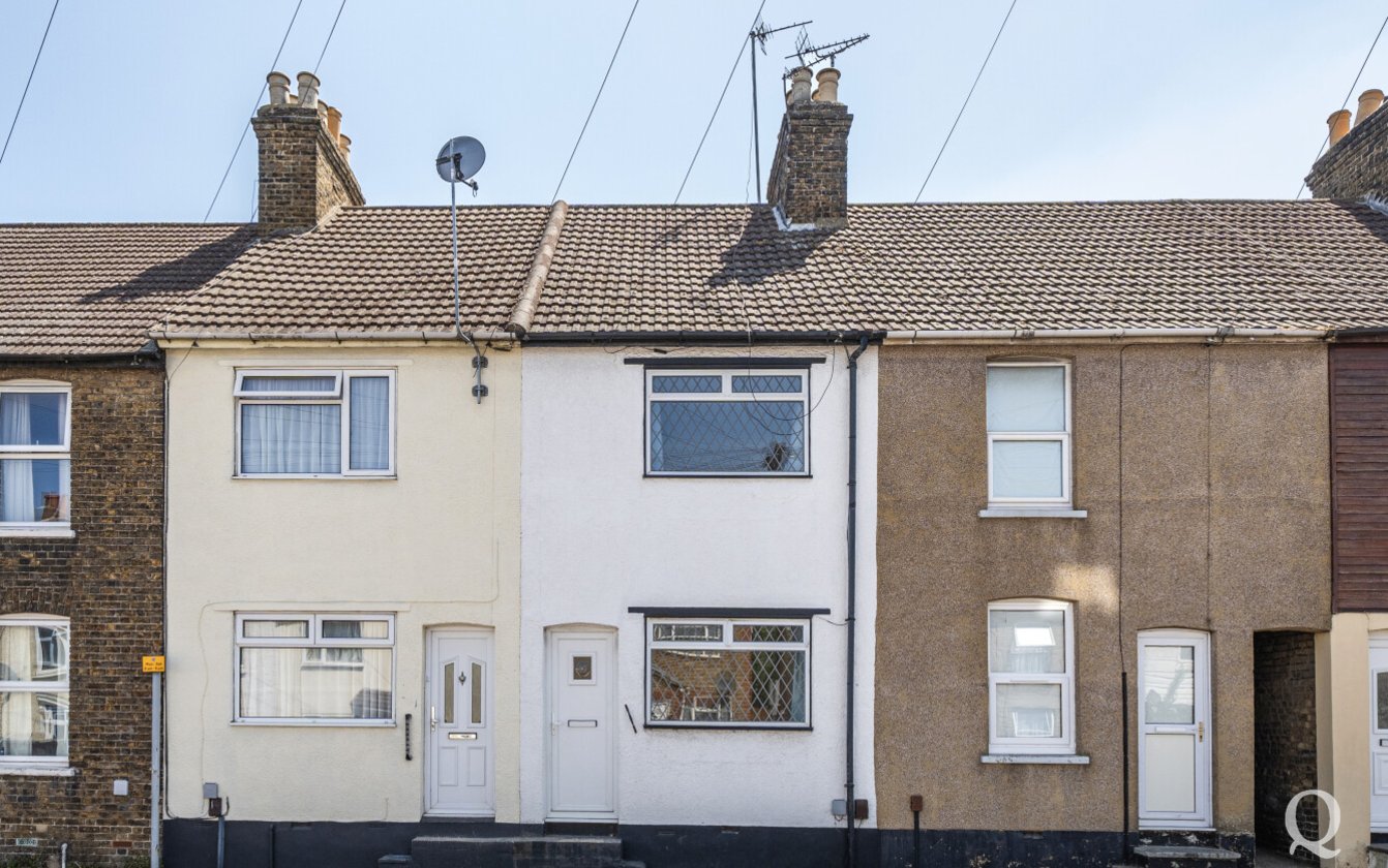 Station Road, Rainham, Gillingham, Kent, ME8, 11016, image-23 - Quealy & Co