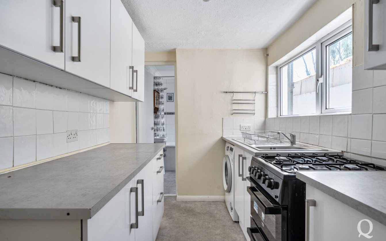 Station Road, Rainham, Gillingham, Kent, ME8, 11016, image-18 - Quealy & Co