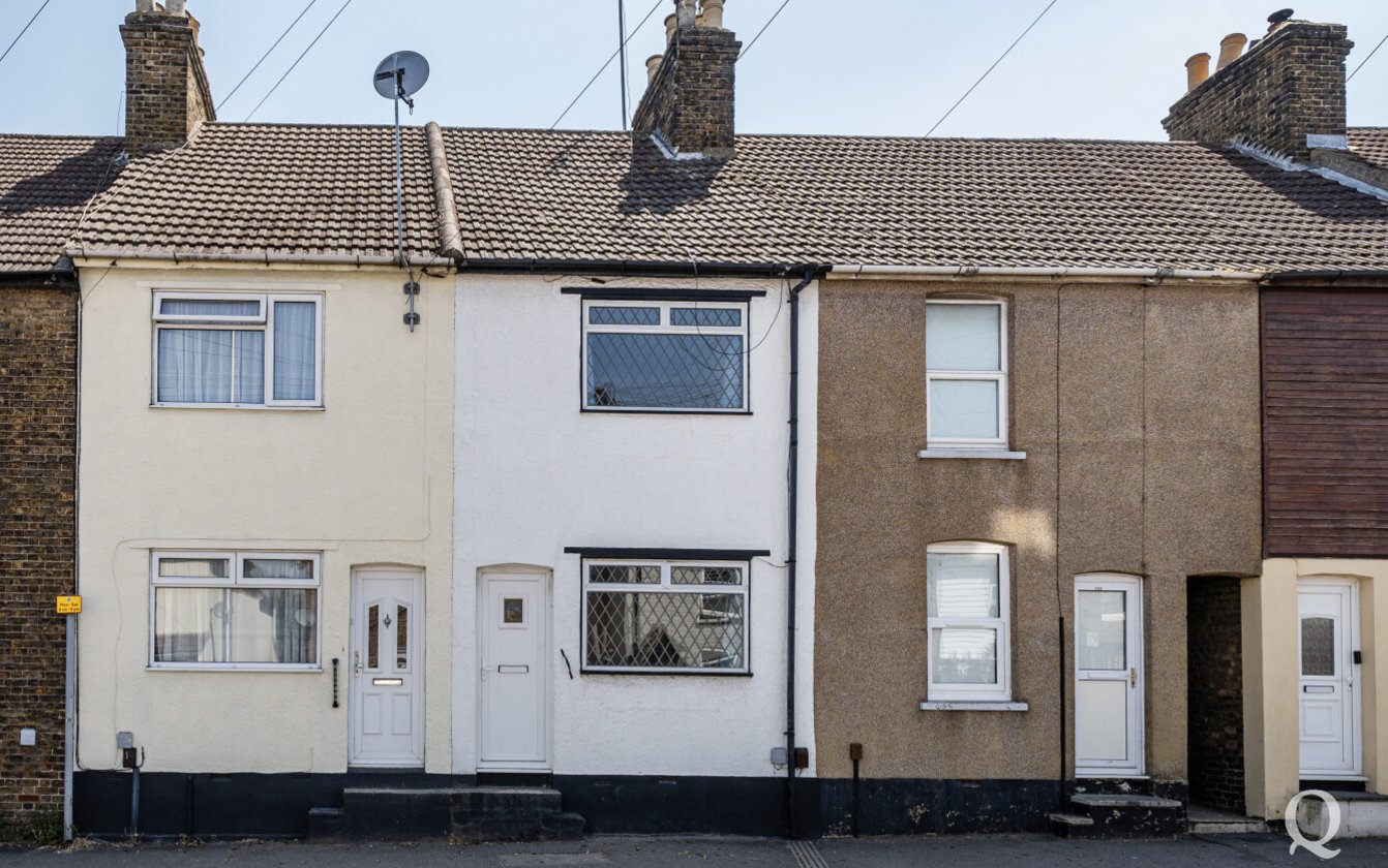 Station Road, Rainham, Gillingham, Kent, ME8, 11016, image-1 - Quealy & Co