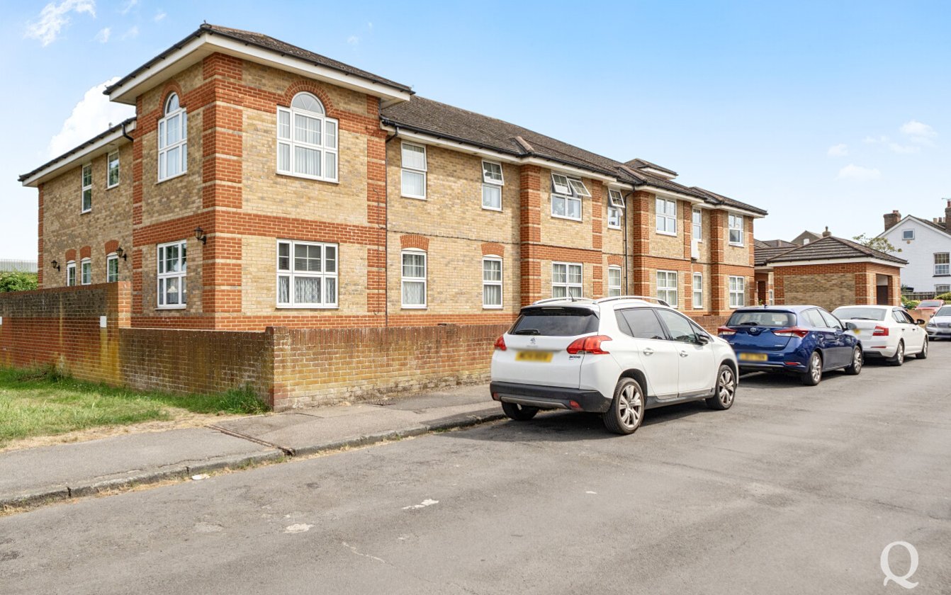 West Lane, Sittingbourne, Kent, ME10, 11052, image-9 - Quealy & Co
