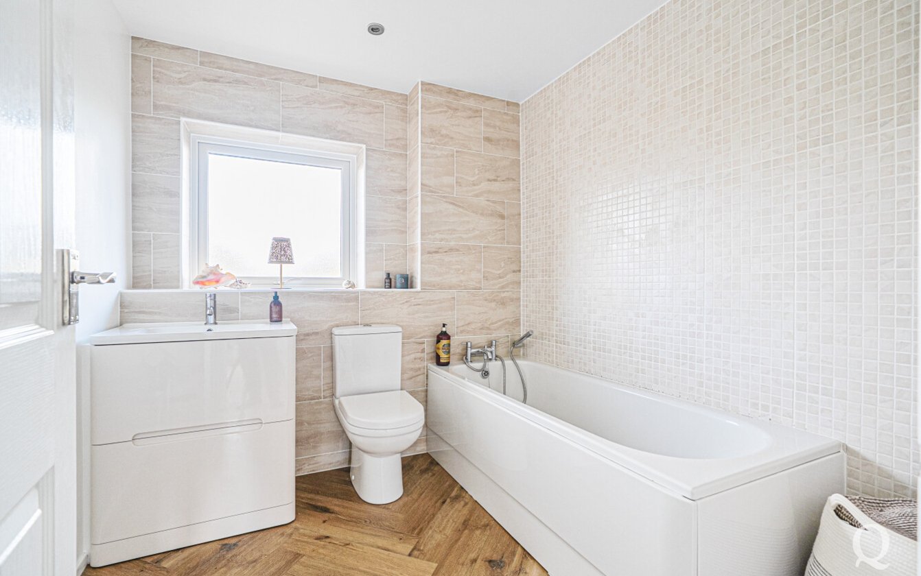 Shurland Avenue, Sittingbourne, Kent, ME10, 11155, image-23 - Quealy & Co