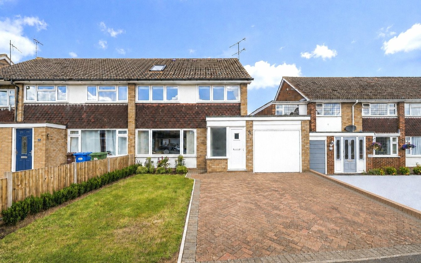 Shurland Avenue, Sittingbourne, Kent, ME10, 11155, image-1 - Quealy & Co
