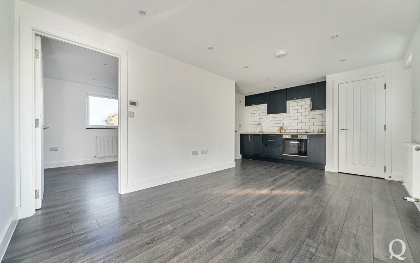 Onyx Drive, Sittingbourne, Kent, ME10, 11165, image-3 - Quealy & Co
