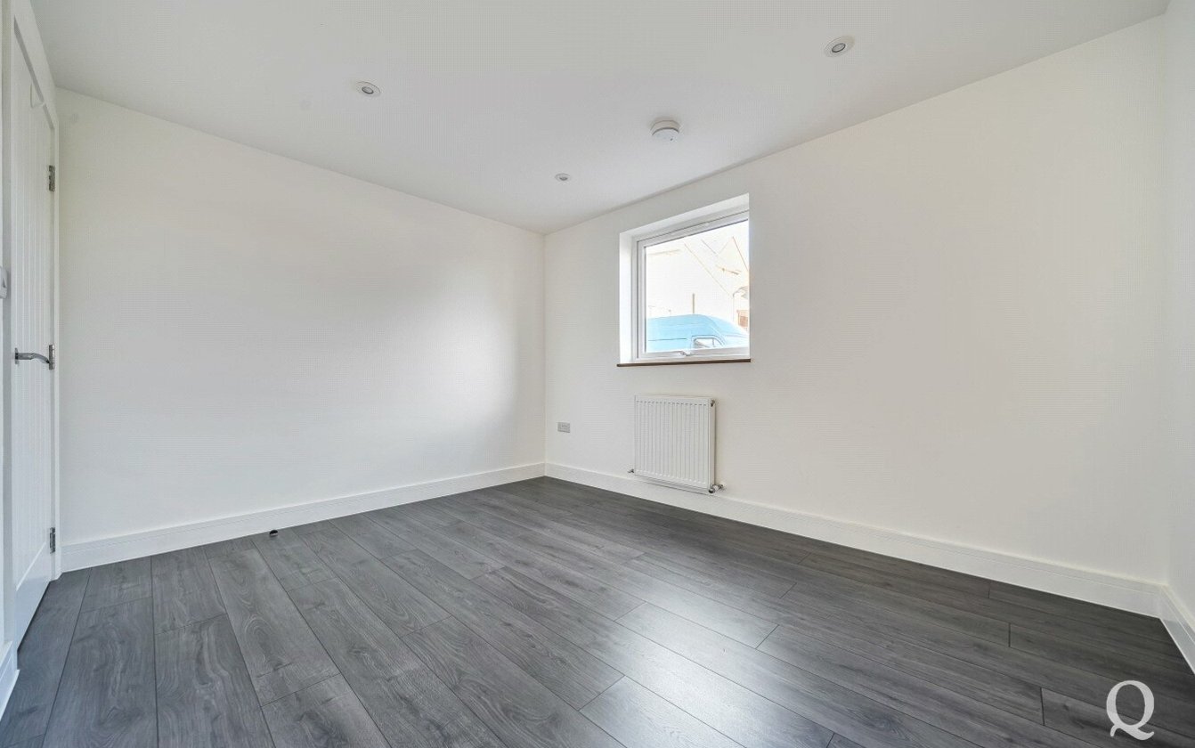 Onyx Drive, Sittingbourne, Kent, ME10, 11165, image-10 - Quealy & Co