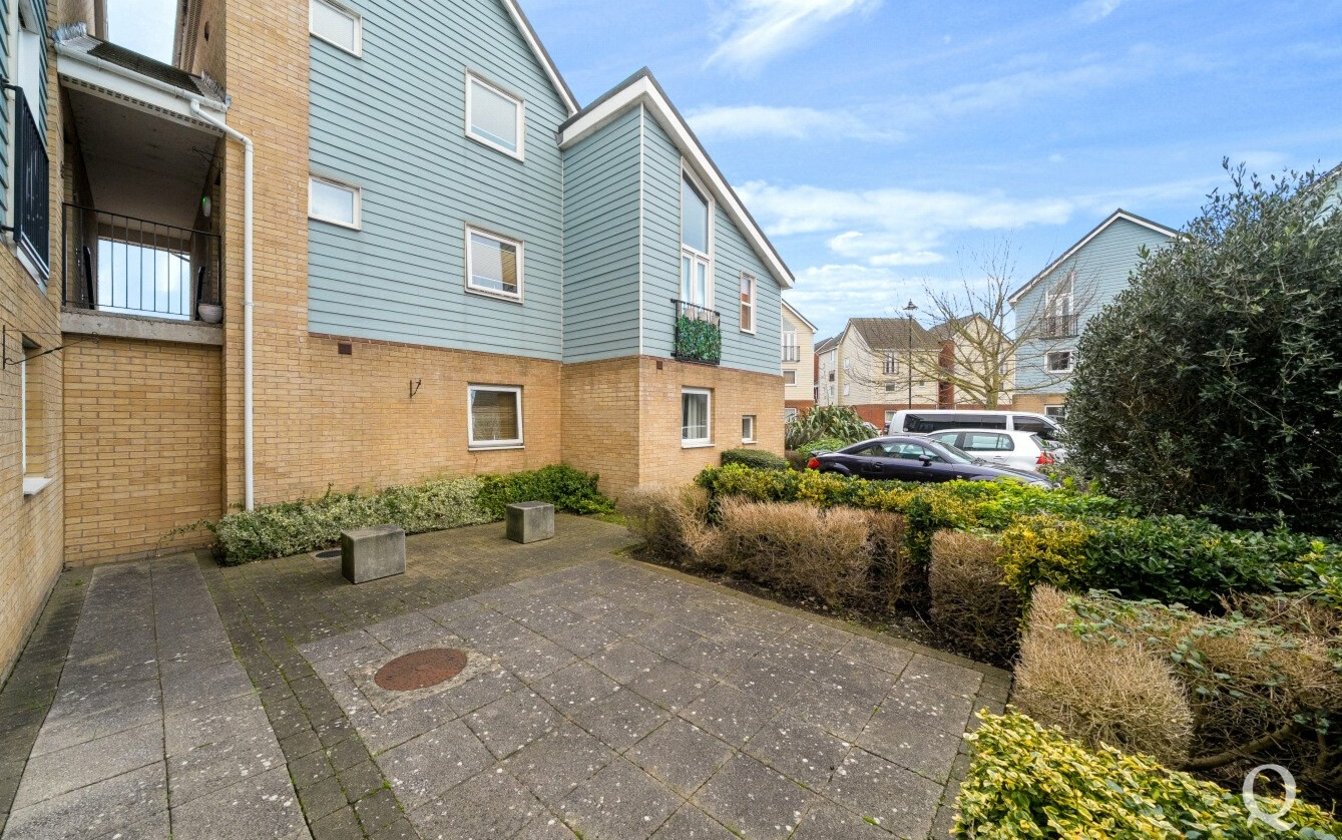 Onyx Drive, Sittingbourne, Kent, ME10, 11165, image-17 - Quealy & Co