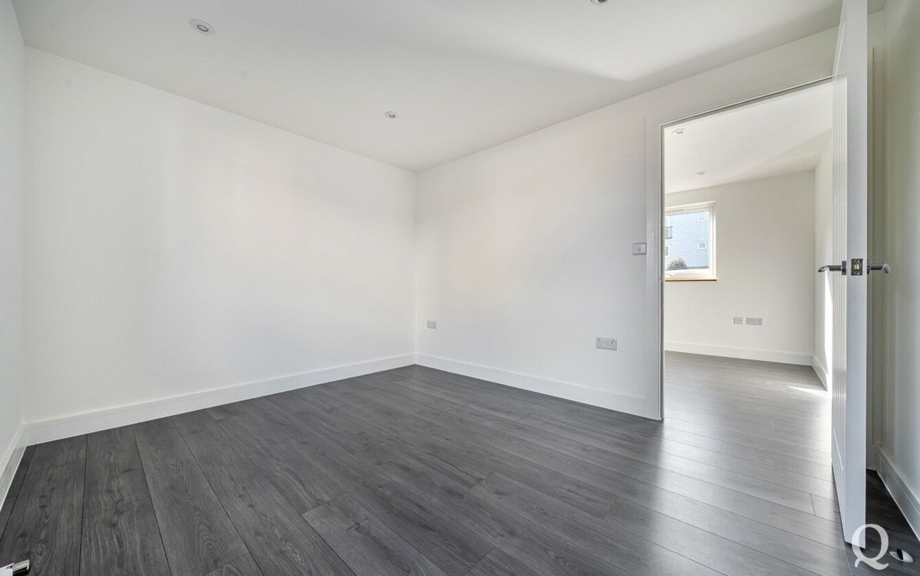 Onyx Drive, Sittingbourne, Kent, ME10, 11165, image-8 - Quealy & Co