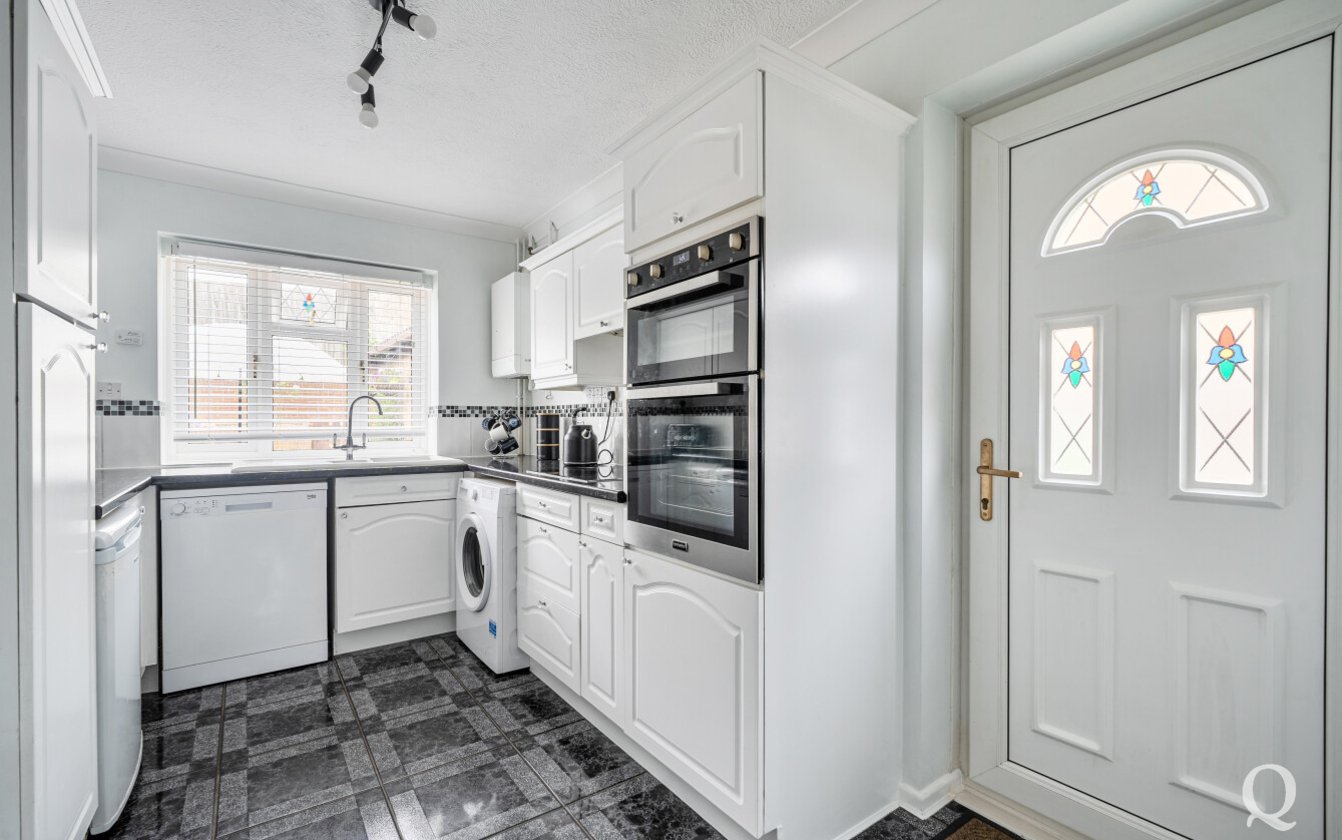 Pavilion Drive, Kemsley, Sittingbourne, Kent, ME10, 11215, image-11 - Quealy & Co