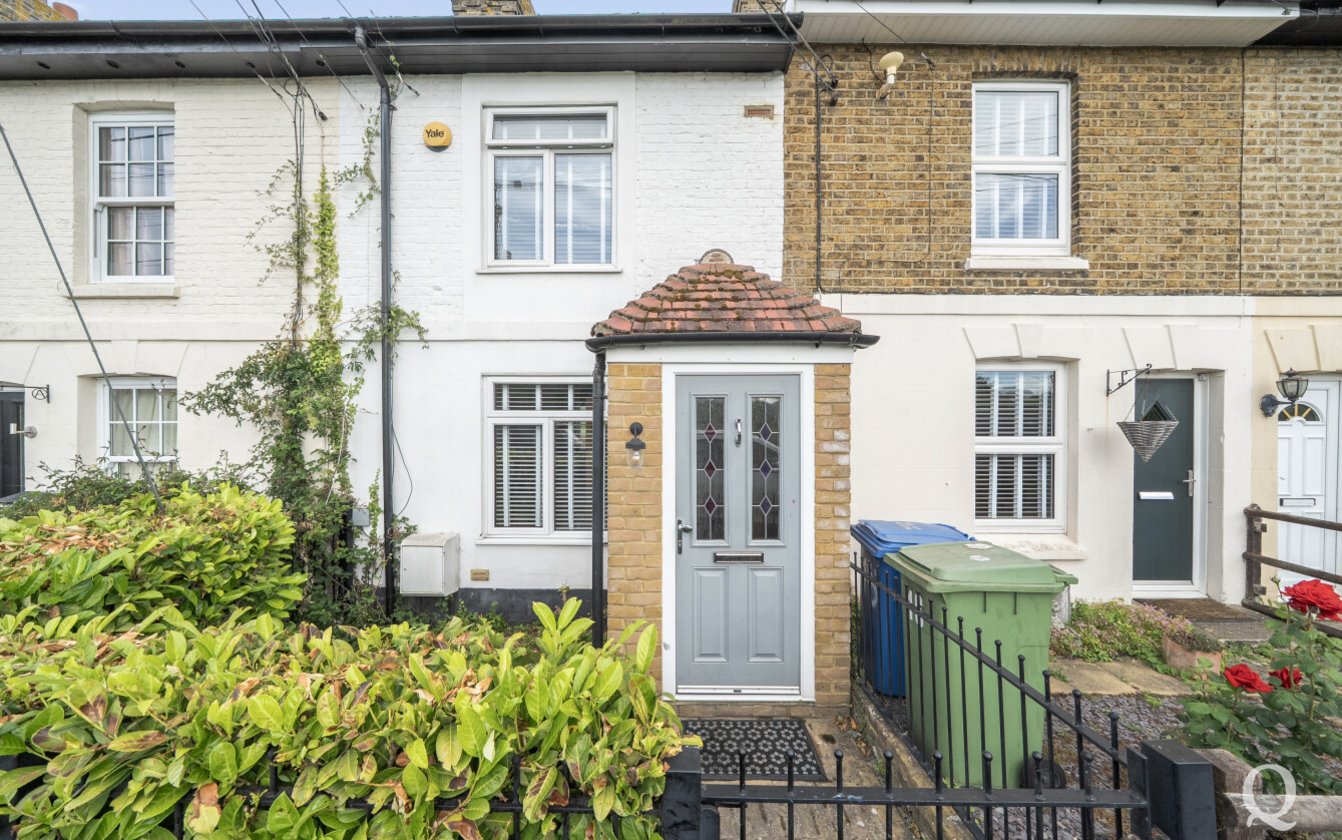 Breach Lane, Lower Halstow, Sittingbourne, Kent, ME9, 11247, image-1 - Quealy & Co