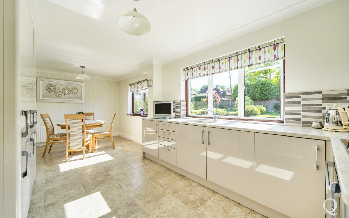 The Vallance, Lynsted, Sittingbourne, Kent, ME9, 11250, image-2 - Quealy & Co