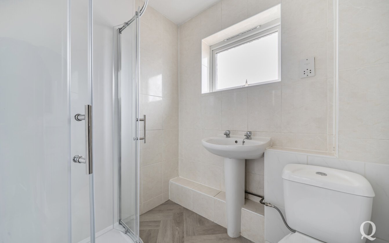 Clerke Drive, Kemsley, Sittingbourne, Kent, ME10, 11321, image-4 - Quealy & Co