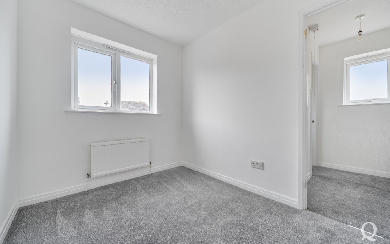Clerke Drive, Kemsley, Sittingbourne, Kent, ME10, 11321, image-5 - Quealy & Co