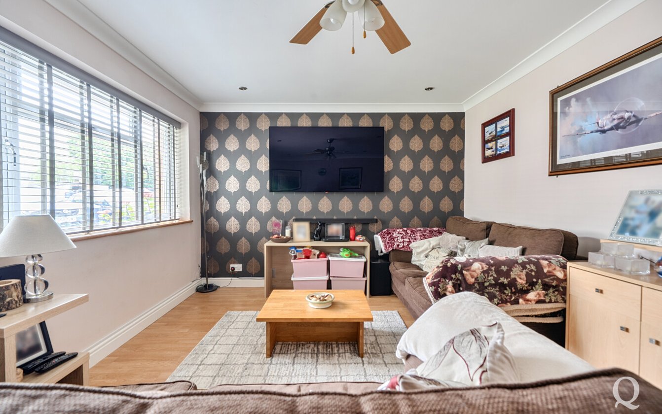 Larchwood Close, Boxley, Kent, ME5, 11325, image-2 - Quealy & Co