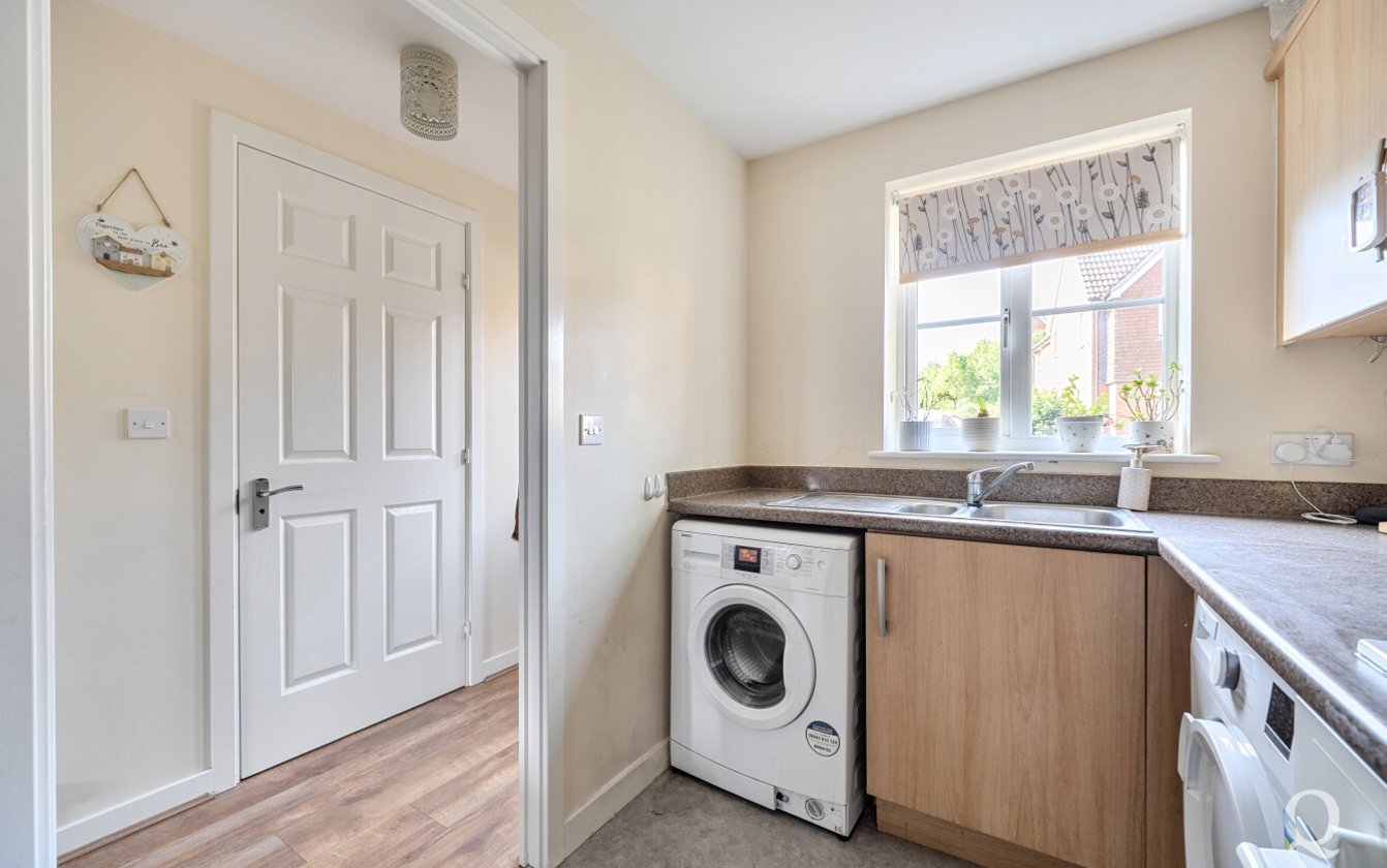 Samuel Drive, Kemsley, Sittingbourne, Kent, ME10, 11337, image-12 - Quealy & Co