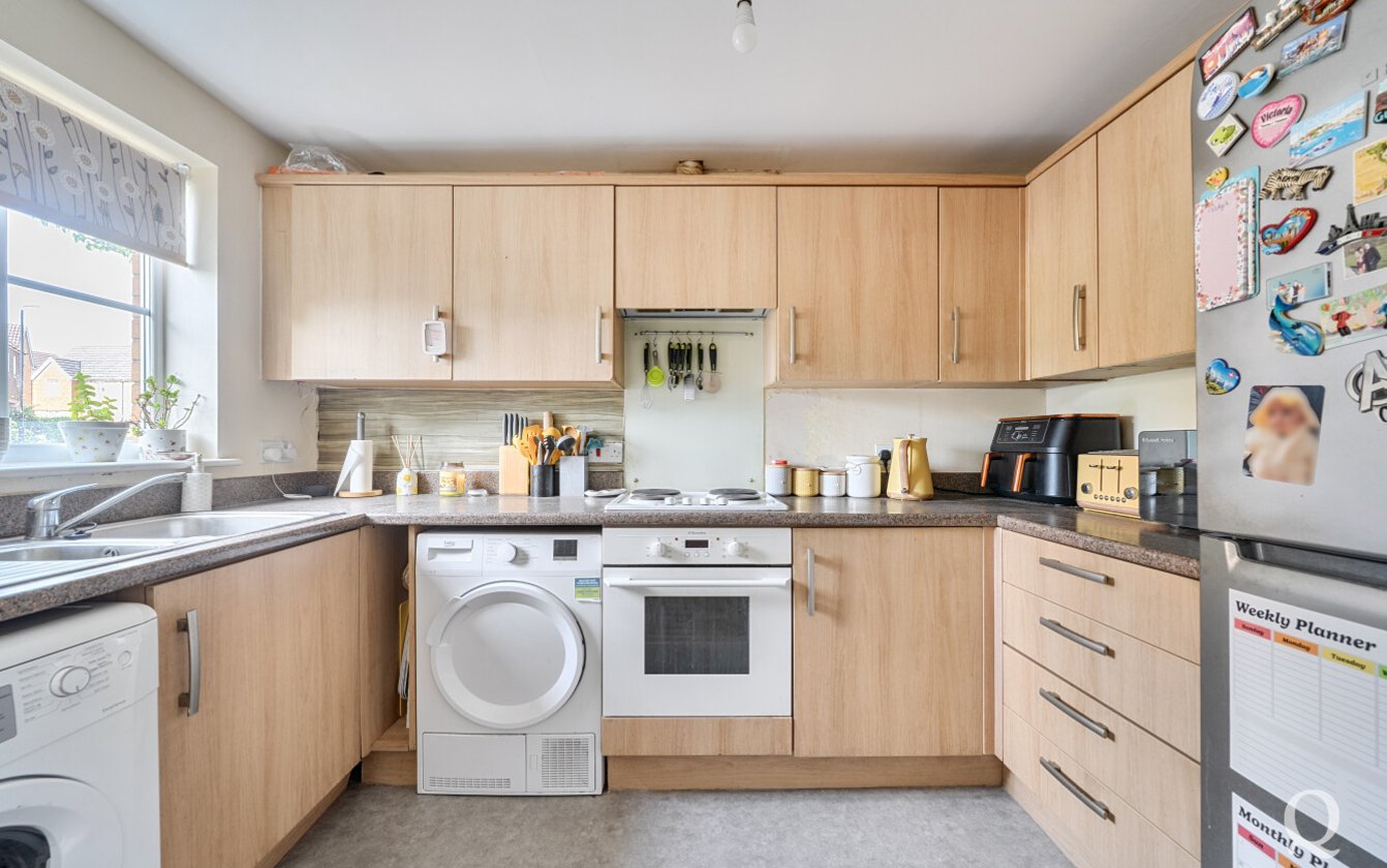 Samuel Drive, Kemsley, Sittingbourne, Kent, ME10, 11337, image-2 - Quealy & Co