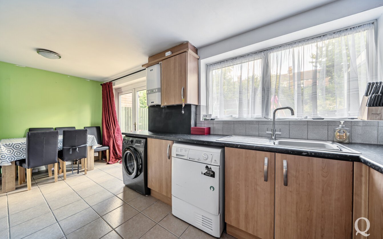 Sunnybank, Murston, Sittingbourne, Kent, ME10, 11346, image-11 - Quealy & Co