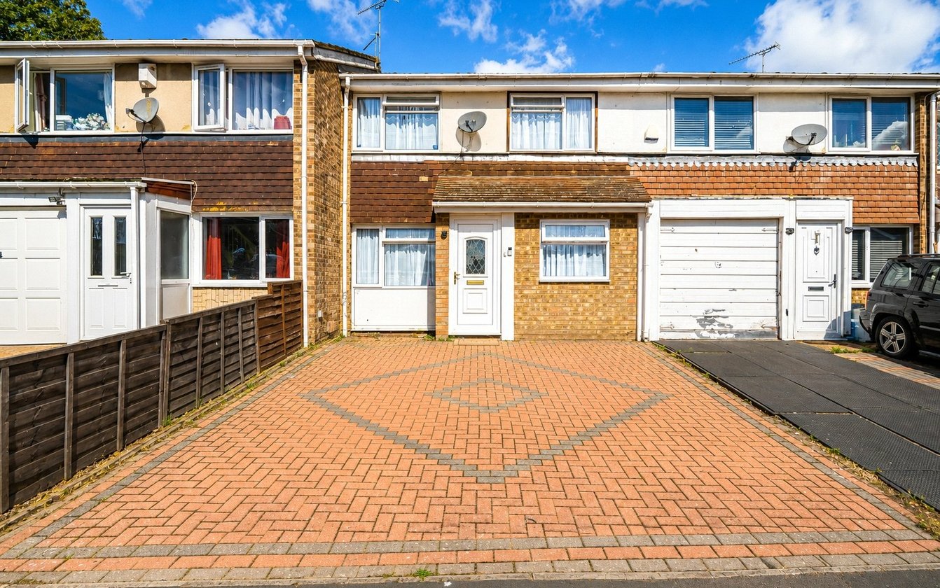 Sunnybank, Murston, Sittingbourne, Kent, ME10, 11346, image-22 - Quealy & Co