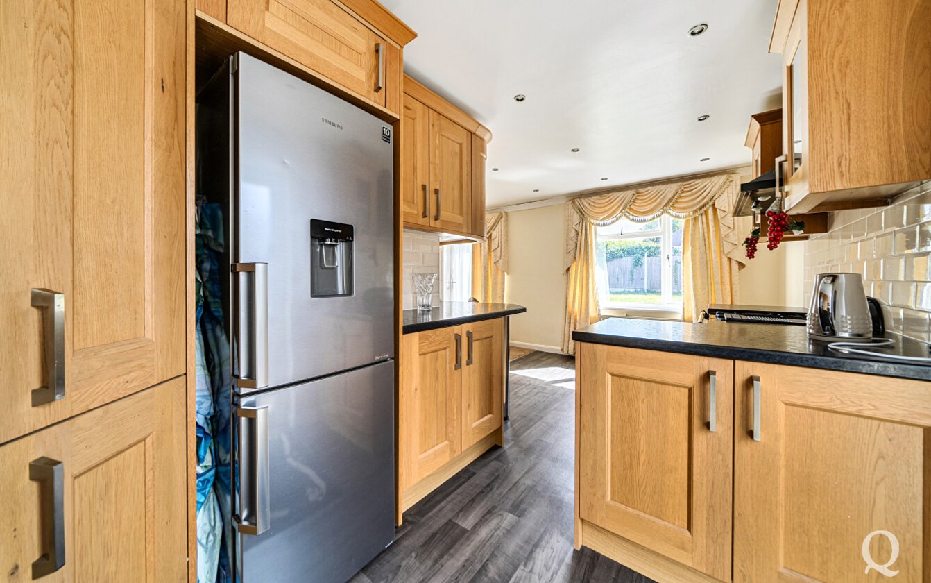 Childscroft Road, Rainham, Gillingham, Kent, ME8, 11372, image-2 - Quealy & Co