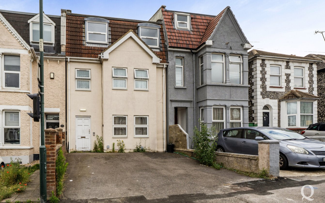 Napier Road, Gillingham, Kent, ME7, 11422, image-1 - Quealy & Co