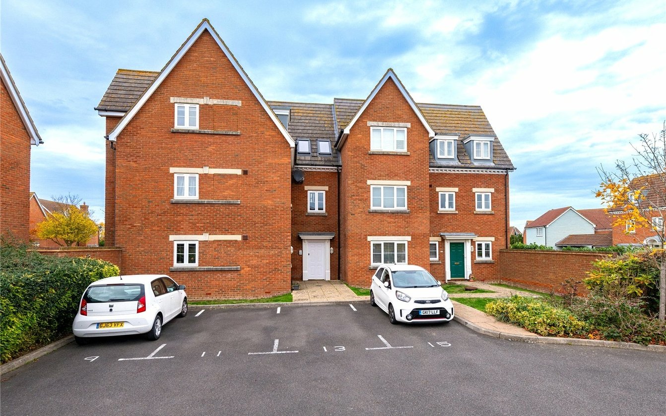 Mallard Crescent, Iwade, Sittingbourne, Kent, ME9, 11428, image-1 - Quealy & Co